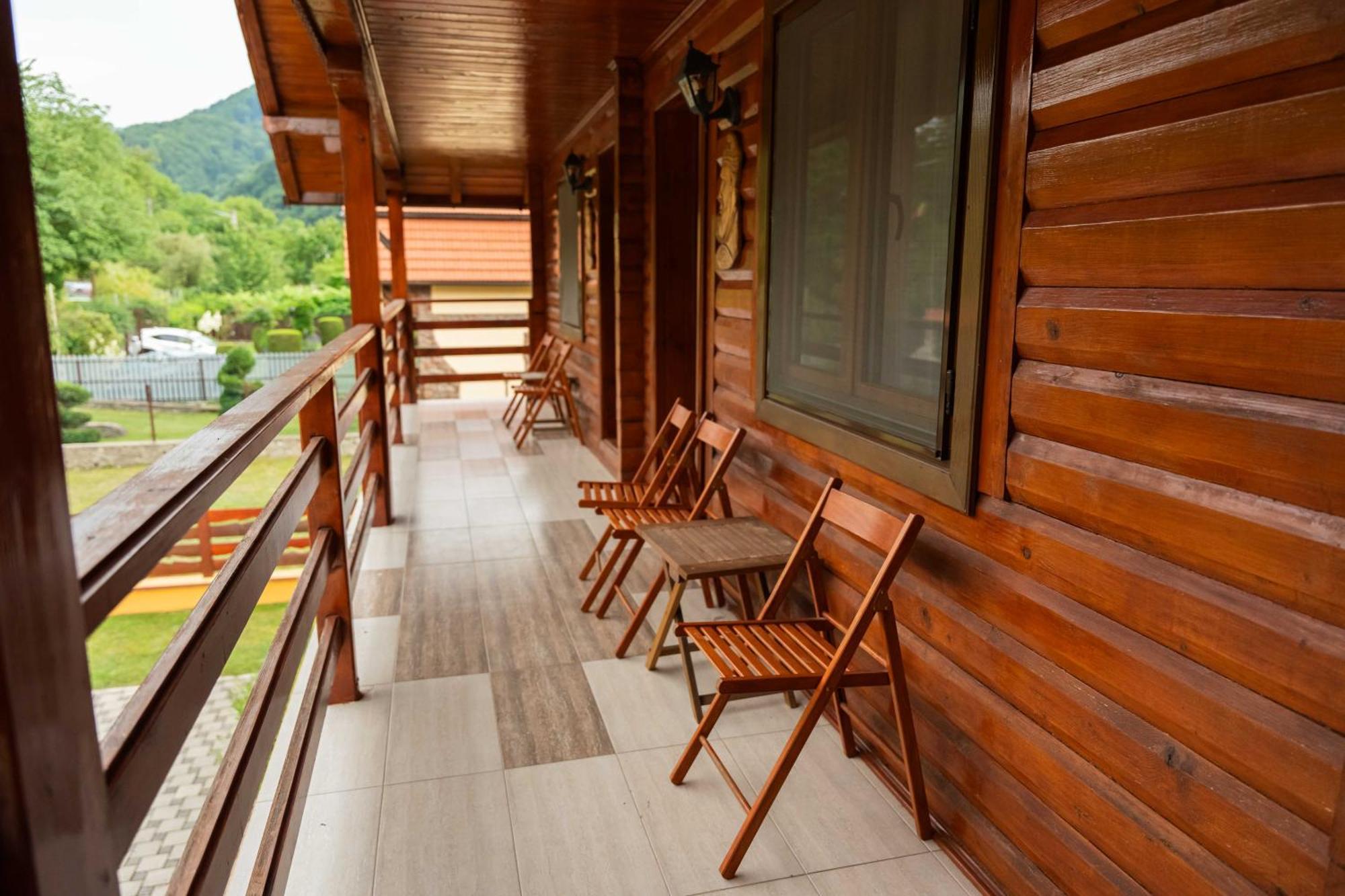 Cabana Sargetia Costesti  Exterior photo